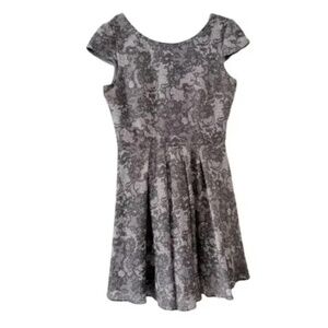 Betsey Johnson | Gray Etched Floral Lace Print Cap Sleeve V-Back Dress, Size 12